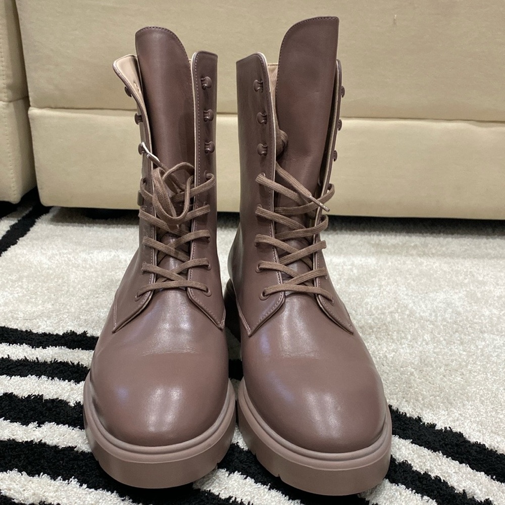 BRAND NEW. NEVER WORN COMBAT BOOTS. SHOE BAGS. NO BOX